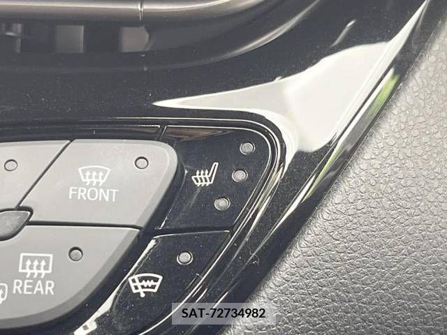 Toyota C-HR 2017-05 264068-6