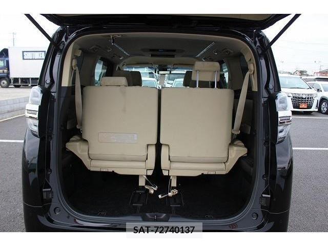 Toyota VELLFIRE 2018-01 222715-16