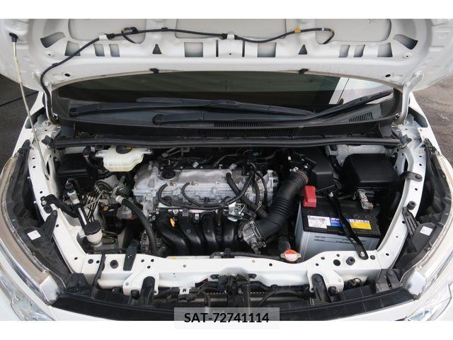 Toyota VOXY 2016-06 321489-14