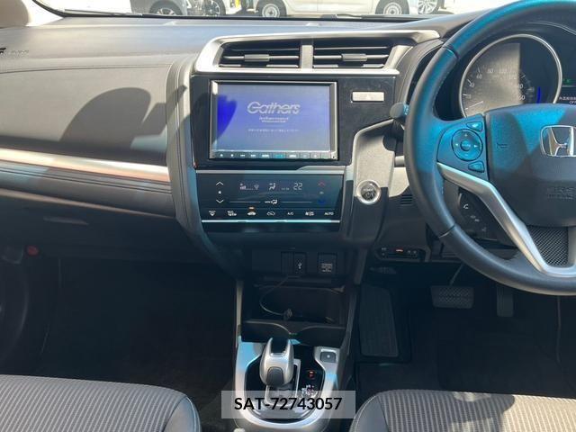 Honda FIT HYBRID 2019-03 304041-1