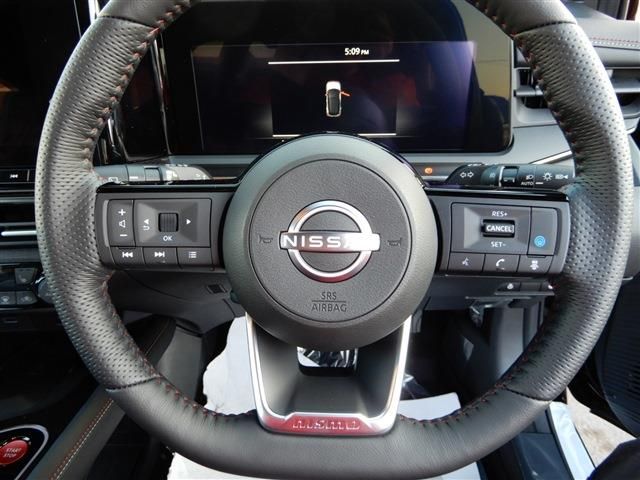 Nissan AURA 2023-01 1868-8