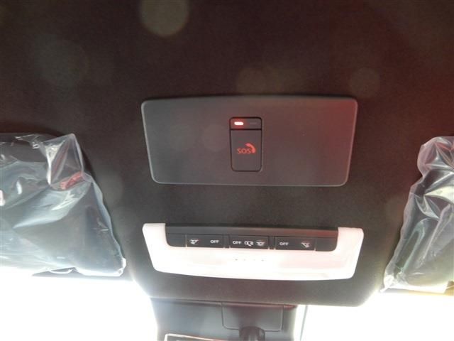 Nissan AURA 2023-01 1868-18