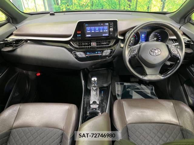 Toyota C-HR 2017-10 264249-1