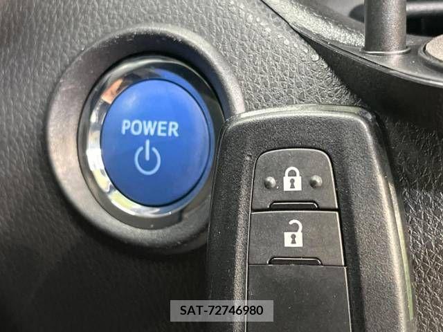 Toyota C-HR 2017-10 264249-7