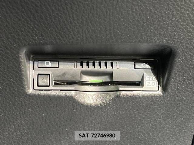 Toyota C-HR 2017-10 264249-6