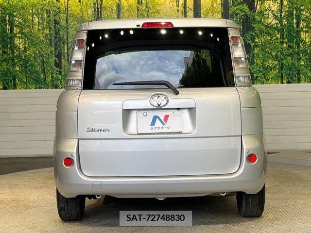 Toyota SIENTA 2012-04 342354-16