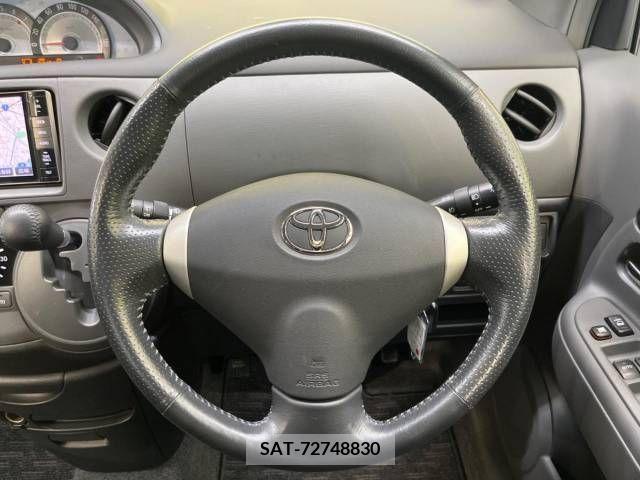 Toyota SIENTA 2012-04 342354-12