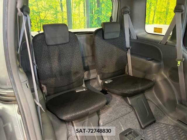 Toyota SIENTA 2012-04 342354-10