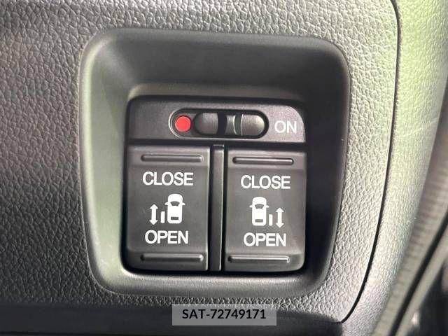 Honda N BOX CUSTOM 2016-12 351143-4