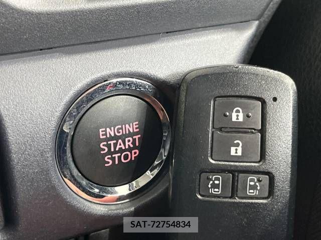 Toyota VOXY 2015-04 206092-6