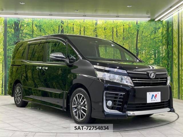 Toyota VOXY 2015-04 206092-17