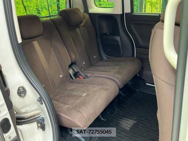 Honda N BOX 2019-07 374735-9