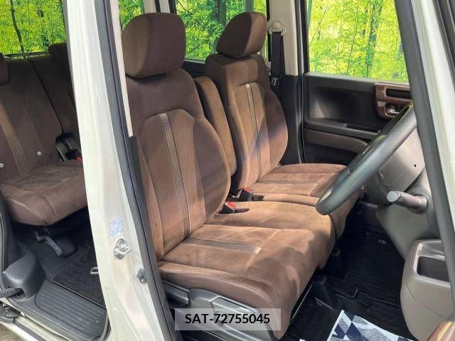 Honda N BOX 2019-07 374735-8
