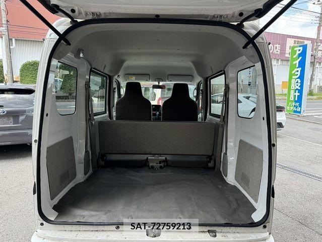 Suzuki EVERY 2018-11 327769-13