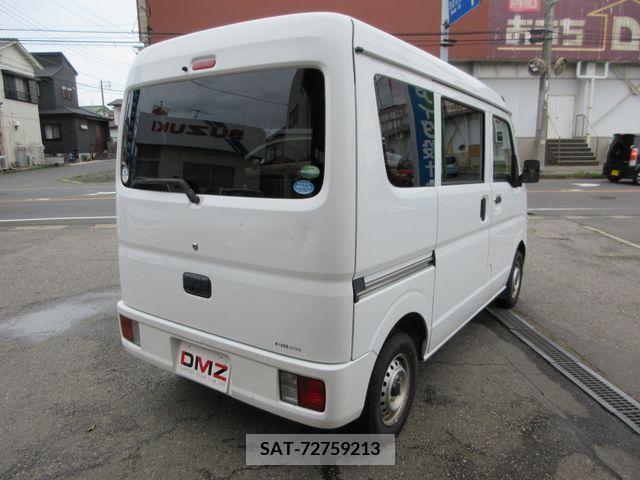 Suzuki EVERY 2018-11 327769-5
