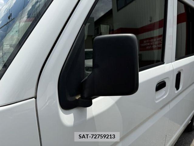 Suzuki EVERY 2018-11 327769-20
