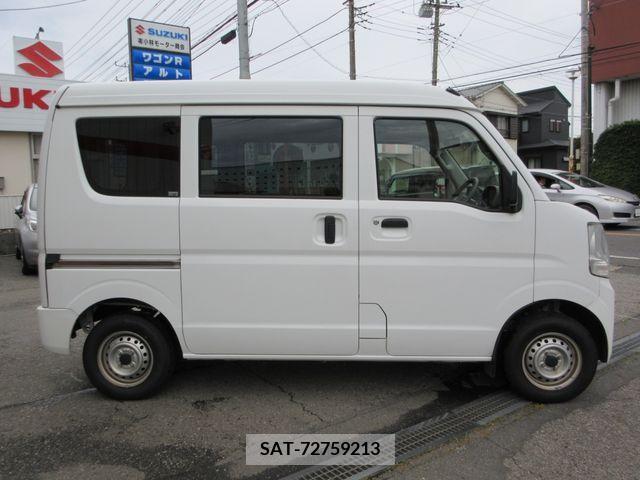 Suzuki EVERY 2018-11 327769-7