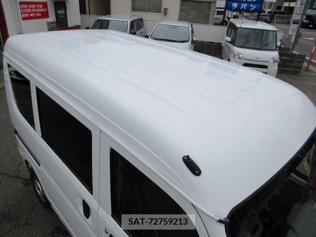 Suzuki EVERY 2018-11 327769-8