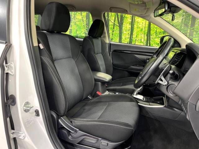 Mitsubishi OUTLANDER PHEV 2019-09 9875-8