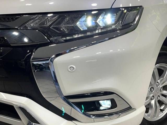 Mitsubishi OUTLANDER PHEV 2019-09 9875-12