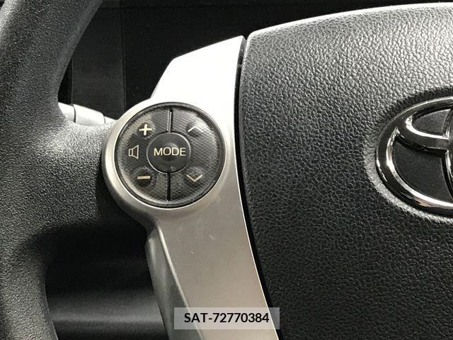 Toyota AQUA 2016-11 340473-18