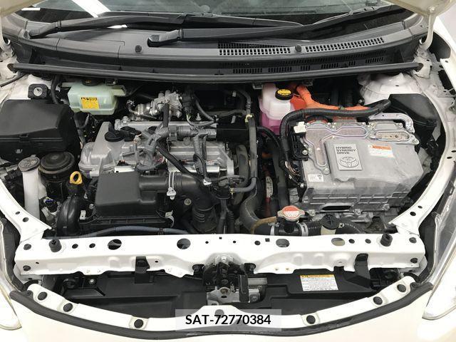 Toyota AQUA 2016-11 340473-27