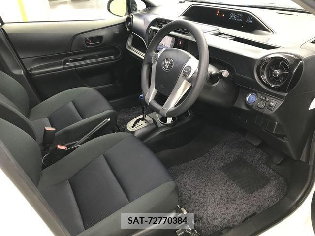 Toyota AQUA 2016-11 340473-3
