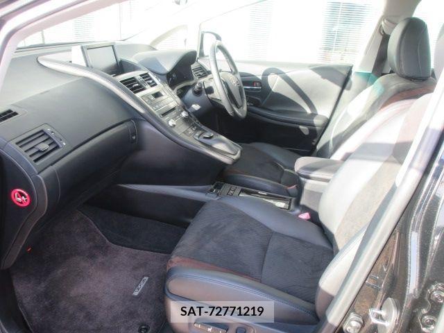 Lexus HS 2017-02 387550-4