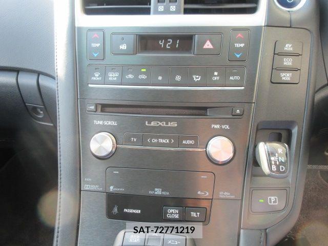 Lexus HS 2017-02 387550-11