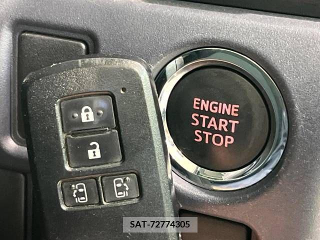Toyota VOXY 2014-03 246865-5