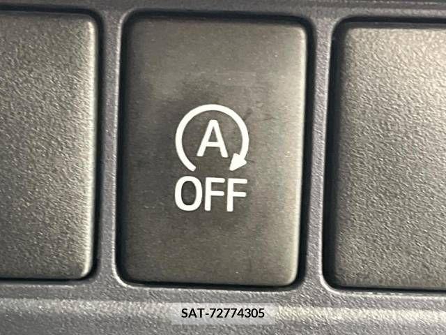Toyota VOXY 2014-03 246865-6