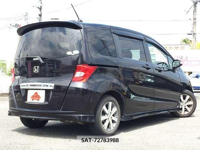 Honda FREED 2011-04 229801-2