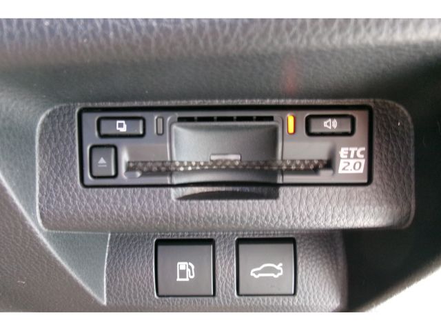 Toyota CROWN 2023-09 21917-12