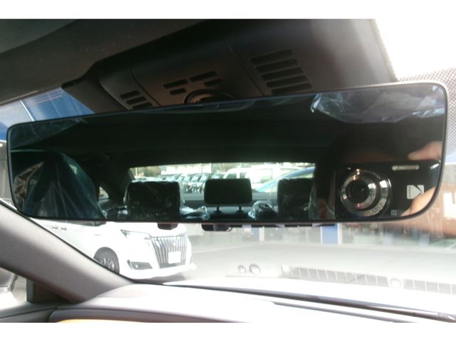 Toyota CROWN 2023-09 21917-21