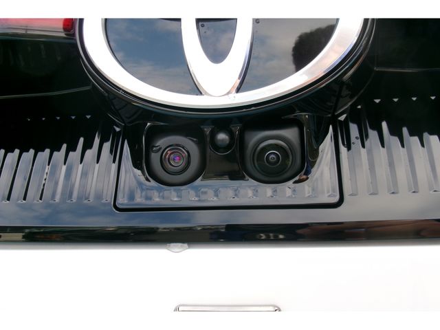 Toyota CROWN 2023-09 21917-17