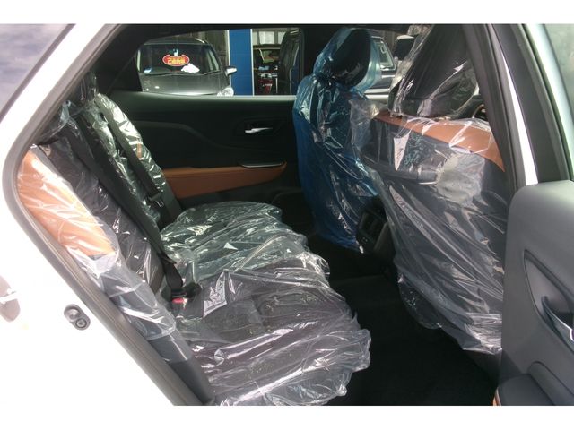Toyota CROWN 2023-09 21917-9
