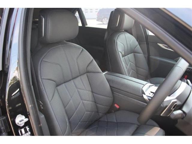 Bmw 7 SERIES 2023-06 22562-18