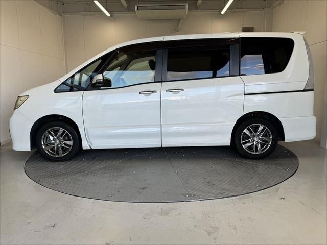 Nissan SERENA 2011-02 194999-7