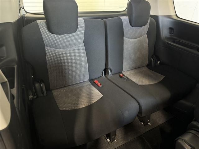 Nissan SERENA 2011-02 194999-21