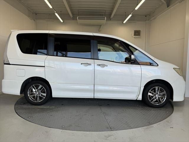 Nissan SERENA 2011-02 194999-3