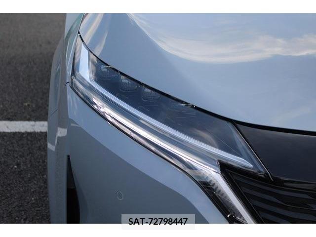 Nissan AURA 2021-10 356677-11