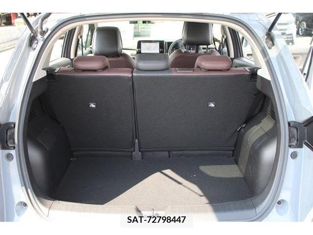 Nissan AURA 2021-10 356677-17