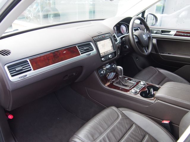 VolksWagen TOUAREG 2015-07 191367-5
