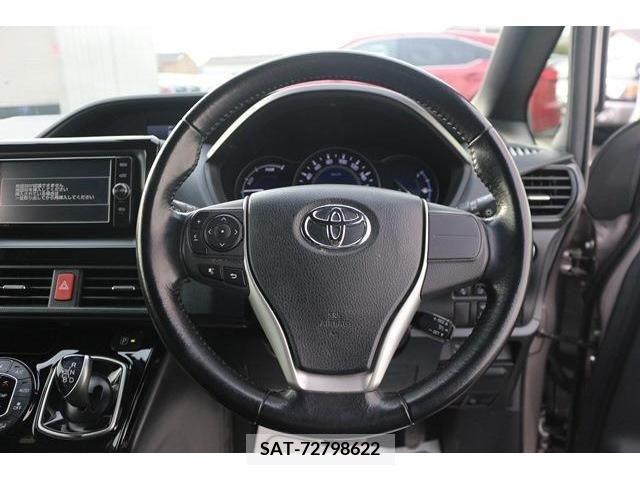 Toyota NOAH HYBRID 2017-10 222277-14