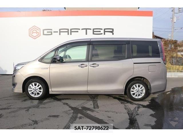 Toyota NOAH HYBRID 2017-10 222277-8