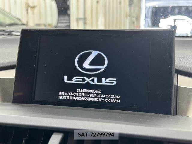 Lexus NX 2015-10 300534-2