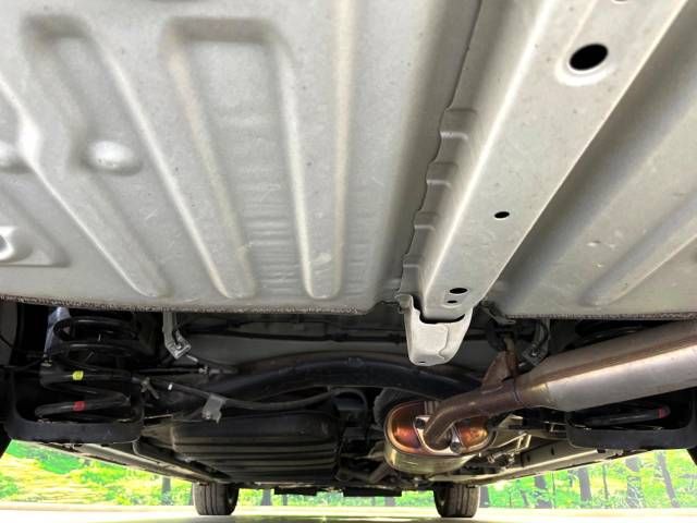 Toyota VOXY HYBRID 2018-07 196650-19