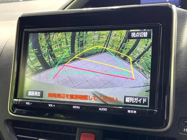 Toyota VOXY HYBRID 2018-07 196650-3