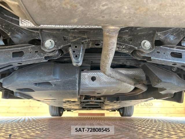 Toyota C-HR 2017-08 357839-19