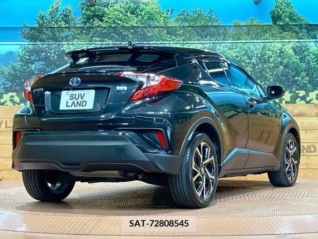 Toyota C-HR 2017-08 357839-17
